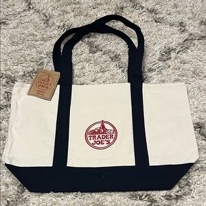 Trader Joe’s reusable tote. Cream. Navy. New with tag.